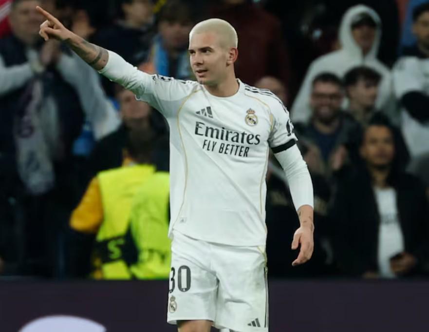 开云足球-阿斯:马斯坦托诺表现出色,展现了超越年龄的成熟与团队精神